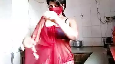 Amrita nikhil Sexy Boob Show