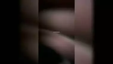 ¡Ayudé a esta desconocida chica a encontrar su auto en el estacionamiento y no te imaginas cómo me lo agradeció!