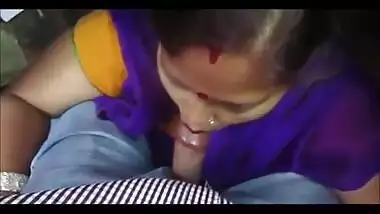 Bhopal Indian aunty porn movie recorded and leaked