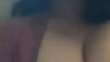 Bangladeshi hot nousin showing boobs part 2