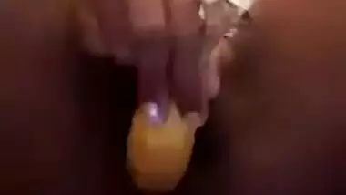 Horny Lankan Girl Masturbating