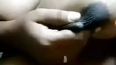 Mature Indian naughty aunty showing her big boobs