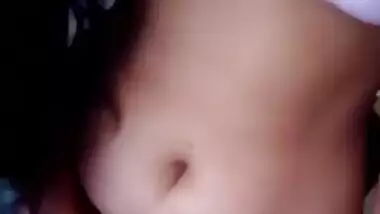 Solo Girl Playing With Her Pussy