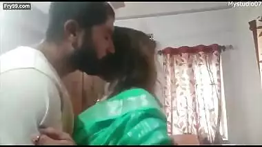Indian sexy Milf mistress having sex with young Boss