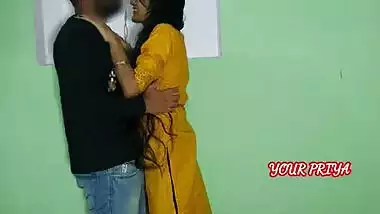 Horny sali priya loves sucking jija penis and sex
