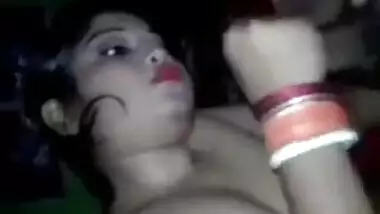 Desi pervert is busy making video of Bengali MILF giving a XXX blowjob