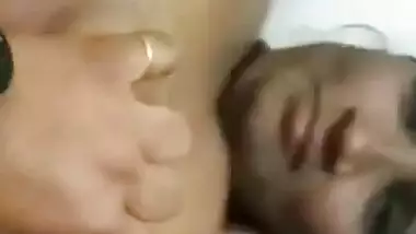 Indian slut sex with her customer on cam video