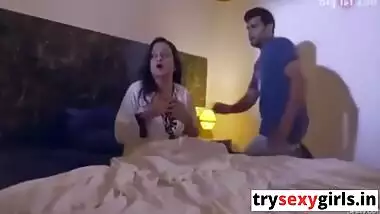 Dost Ki Wife Ko Patakar Kari Chudai Uske Jaate Hi