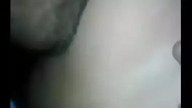 Amateur college girl’s hot car sex MMS