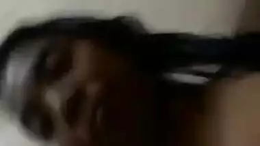 Desi babe selfie bath video