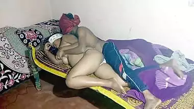 So Rhi Bhabhi Ko Devar Ne Jabardasti Choda - Devar Fuck Bhabhi When Brother On Night Duty