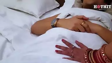 Indian hot couples romance in hotel Indian Webseries latest uncut porn