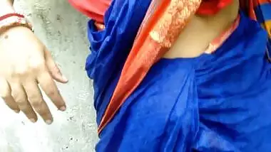 Indian Bhabhi In Devar Outdoor Fucking In Abandoned House Ricky Public Sex