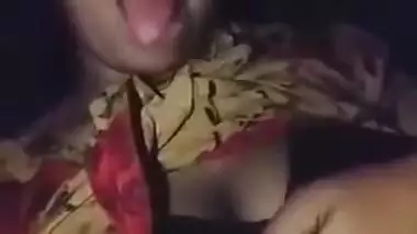 Big boobs Bangla village girl pussy show MMS