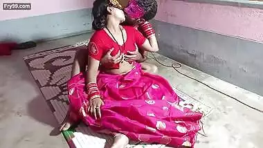 Newley Married Desi Wife Fucking When Her Husband Resting On Her Honeymoon