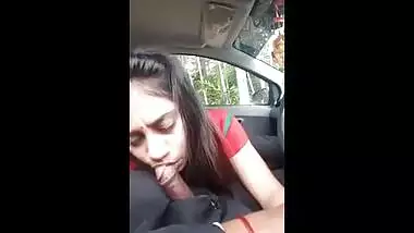 Cheating Indian wife gives outdoor oral-sex to husbands ally