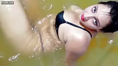 Horny booby mili wet huge cleavage and navel show photoshoot