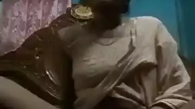 Bangladeshi Girl Leaked Video