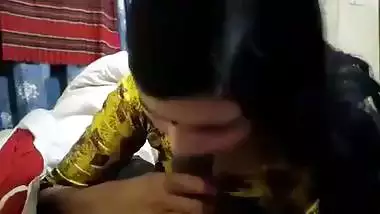 Bhabhi trying dick sucking fsidesi latest video