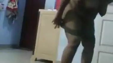 tamil desi wife sexy nude after bath