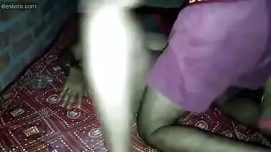 Indian desi bhabhi blowjob and fucked part 1