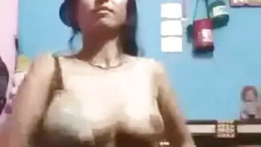 Bihari wife nude MMS video goes viral