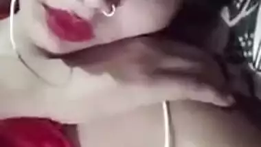 Beautiful Bhabi Hot live