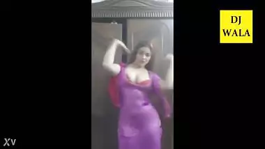 Indian Mallu Aunty Home Alone Dance Sex Big BooBs