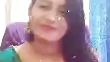 Desi Sexy Bhabi HOT Live