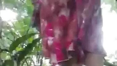 Village mai Bhojpuri dehati ladki ki chudai ka xxx porn