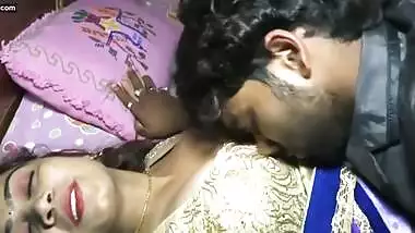 Bhojpuri kissing song shooting