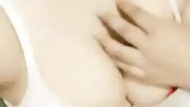Gunnjan aras boobs show nude