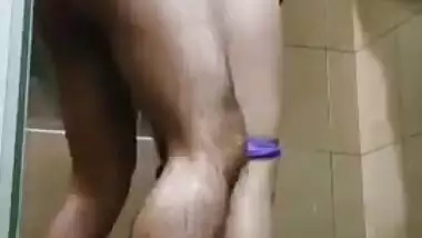 Chandigarh Devar Bhabhi Quick Shower Sex Before Work