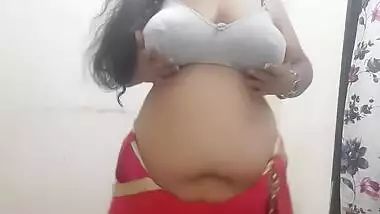 Naughty Desi Indian Wearing Saree And Getting Horny
