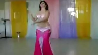 Sexy Belly Dancing