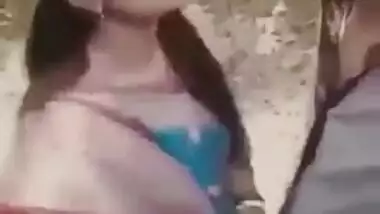 Lovely Desi XXX girl gives a hot blowjob outdoors till her boyfriend cum MMS
