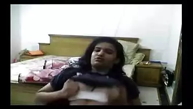 Desi Karachi Student Girl Big Boobs