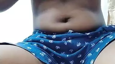 Indian Desi Bhabhi Video Call With Unknown Boy In Day Time Video Viral Mms Leaked 3