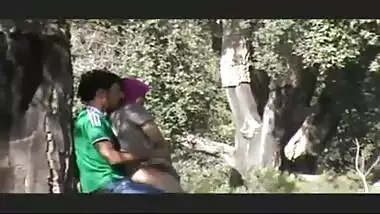 Indian muslim teen outdoor porn video
