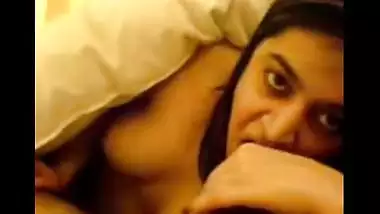 Sexy Indian GF Sucking her Lover Cock in Room Scandal