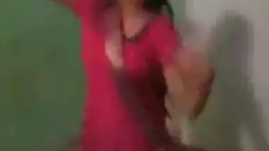 Full-length Desi sex video of a cute Desi teen girl with her Bf