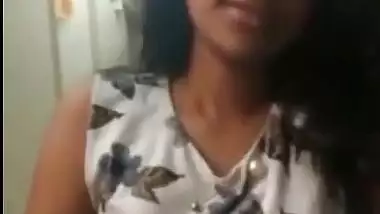 Hot desi Gf giving BJ to Lover