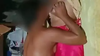 Today Exclusive- Desi Wife Boobs Sucking