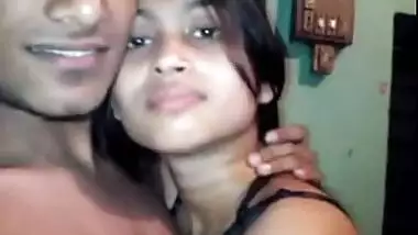 Cute college lovers kissing before Bengali sex show