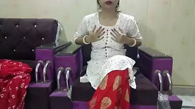 Indian desi teen girl Sagi behan ki gaand chudayi horny step sister in hindi audio