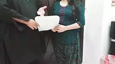 Daddy punishes his Desi stepdaughter with XXX spanking and fucking