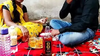 Desi bhabhi drinking a daru and doing sex in devar