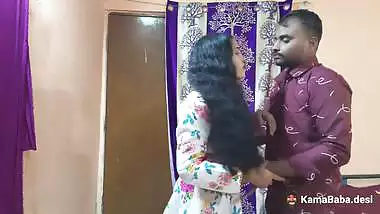 Bihari couple shoots their HD Indian sex video for money