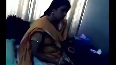 Bengali aunty home sex with husband’s friend caught on cam