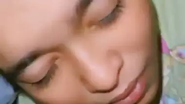 Brother drops his cumload on his 18 year old sister’s face